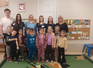 "Superbohateriowie" na talerzu. Spotkanie ze studentami