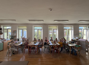 Widzę, czuję i smakuję - owocowe warsztaty w naszej grupie