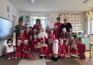 "Delfinki" z Mikołajem