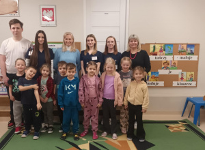 "Superbohateriowie" na talerzu. Spotkanie ze studentami