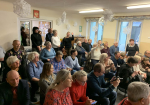 Dziadkowie na widowni