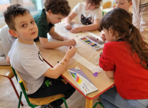 „Delfinki” w krainie dinozaurów – tydzień z prehistorią