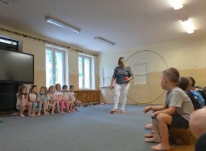 Zajęcia otwarte z gimnastyki w grupie „Jabłcusie”