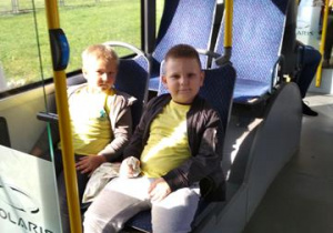 Gabryś i Antoś w autobusie